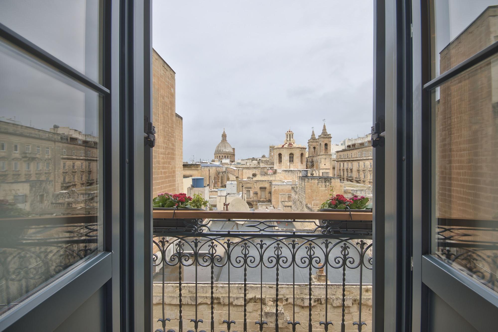 La Falconeria Hotel Valletta Exteriör bild