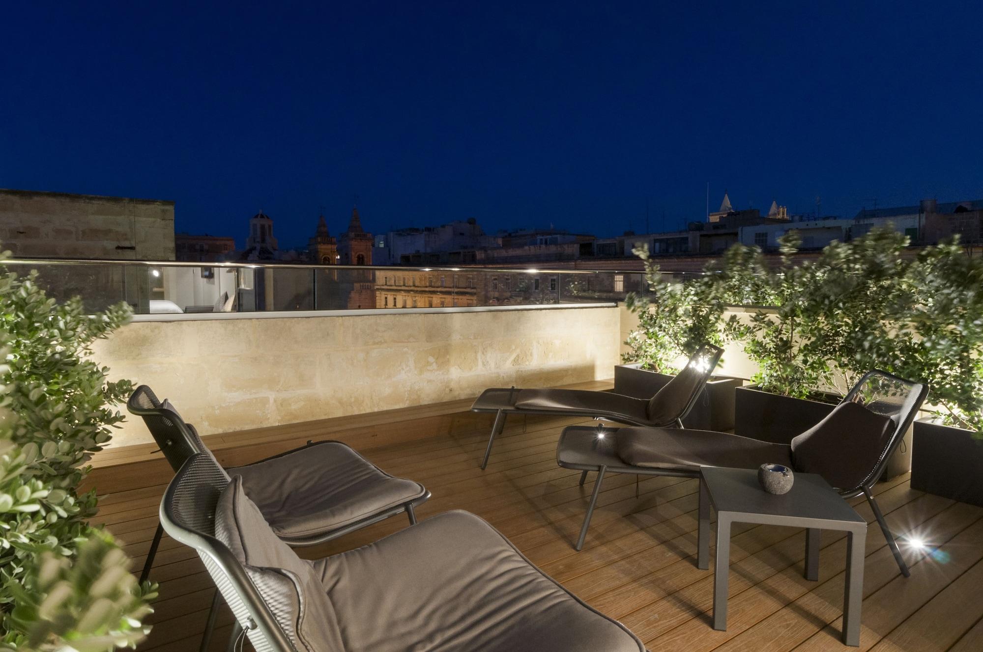 La Falconeria Hotel Valletta Exteriör bild